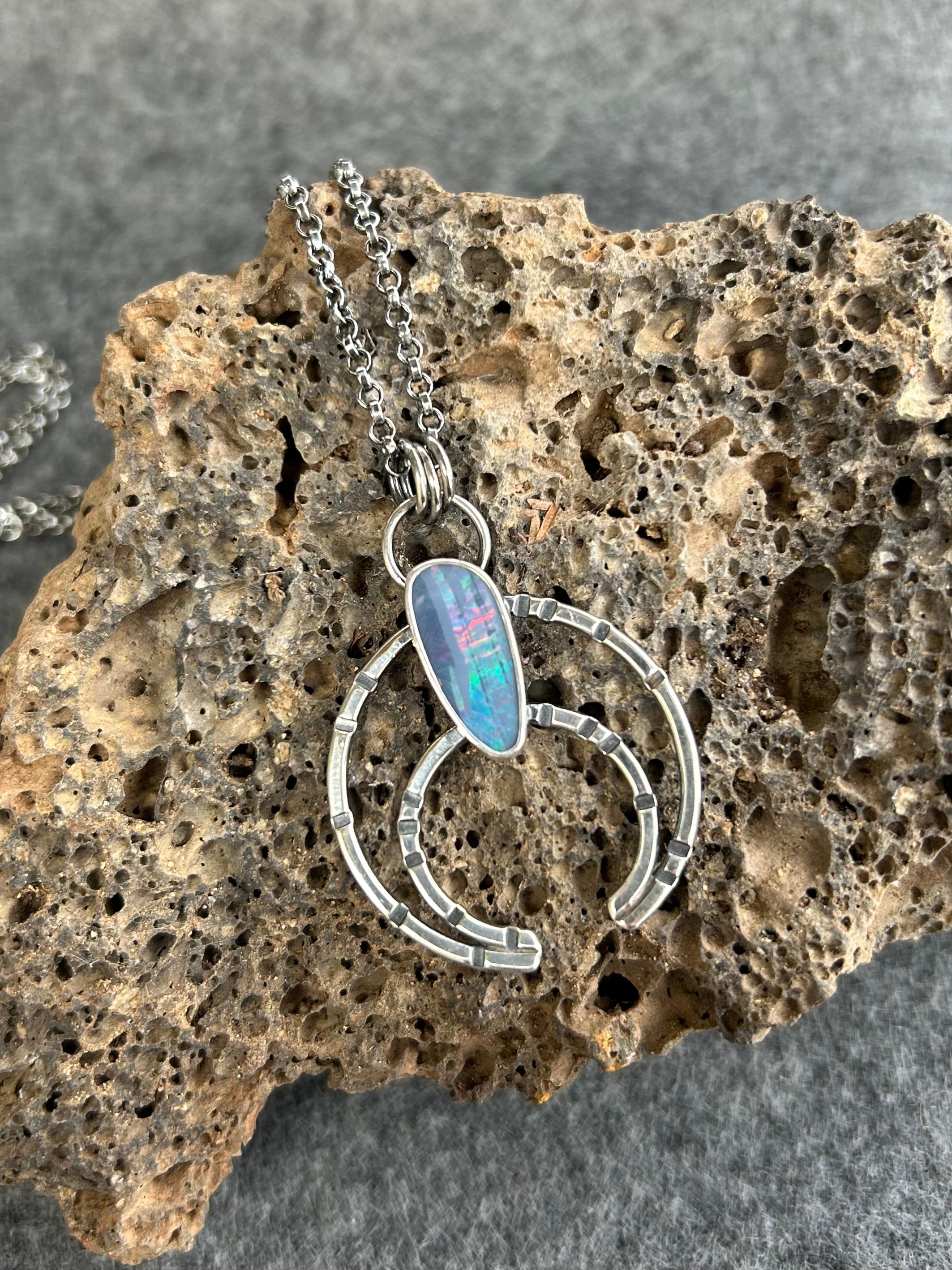 Modern Naja Pendant Necklace with Opal
